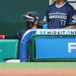 日本ハム・新庄剛志監督　田宮→伏見への捕手交代の意図を説明「ワンパターンのリードをガラッと」
