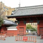 【悲報】文春、東大職員が中国人留学生200人を入学斡旋しカンニング業者との接点も暴露