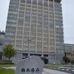 【悲報】エアコンをつけずに就寝した男性(49)が死去。死因は熱中症・・・・・