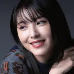 【朗報】浜辺美波さん、胸元が大胆に開いたセクシーなドレスを着てしまうｗｗｗｗｗｗｗｗｗｗｗｗｗ