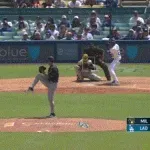 ドジャース・ルイーズ、今季第1号勝ち越しソロホームラン！！！！！！！！！！！！