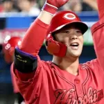 カープ林晃汰、1号ホームラン!2年ぶりバックスクリーン反撃弾!!