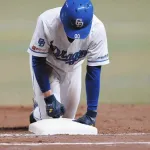 中日・尾田剛樹、けん制死に前日の試合の後逸…2日連続の厳しい結果に「今日はすみません…」