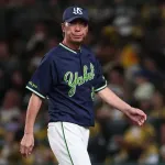 ヤクルト高津監督「山田哲人（.212 5 22 ops.594）は打つ打たない関係なく試合に出る義務がある」