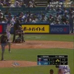 ドジャース、7回裏1アウト満塁からエドマンのタイムリーで1点勝ち越し！グラスノーに勝ち投手の権利！！！！！！！！