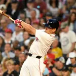 【悲報】吉田正尚さん　打率.240 0本 1打点 出塁率.269 長打率.320 OPS.589 wRC+59