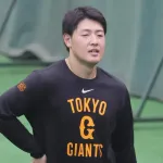 【巨人】左肘じん帯損傷の岡本和真がトレーニング　打撃練習再開見通しは７月末予定