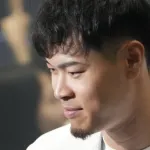 飛距離エグ.........佐藤輝明、2ランホームラン！！！！！！