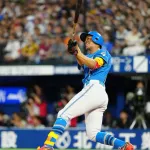 【オールスター】日本ハム万波中正が超遅球打ち！全セ村上頌樹の59キロを左中間二塁打に