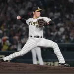 阪神・佐藤蓮が「右肘関節鏡下関節鼠摘出術」受ける　「必死でリハビリ頑張る」と意欲