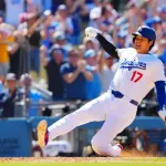 【動画】大谷翔平さん、サヨナラ弾のフリーマンよりもベッツへのケアを優先してしまう
