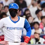 新庄監督の160万円「電光掲示サングラス」実は"アナログ"だった