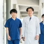 【疑問】医者や看護師みたいな医療の仕事すれば勝ち組なのに、何で皆やらないんだ・・・？