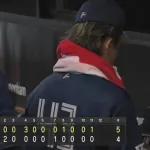 【日本ハム対ロッテ14回戦】日本ハム、ロッテに延長戦で痛恨の逆転負け ソフトバンクと1差に...宮西が11回2死満塁から藤原に押し出し四球 田中が8回に藤原に同点痛打