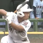 【高校野球】1球ごとに右打席と左打席を入れ替えるスイッチヒッター現る