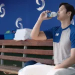 大谷翔平「ゴクッゴクッゴクッ…プハーッ！w」←飲んでそうなものWWWWWWWWWWWWWWWWWW