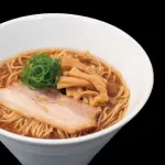 【画像】「松太郎」の醬油ラーメン６８０円がこちらｗｗｗｗｗｗ