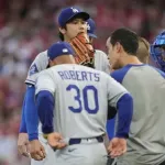 ロバーツ監督「痙攣で降板する大谷に『打てる？』と聞いたら『打てる』と言うのでそのまま打席に」