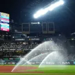 エスコンのスプリンクラー熱戦に水を差す
