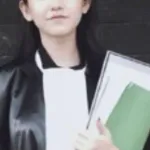 【画像】可愛すぎて話題の裁判官候補生がコチラｗｗｗｗｗｗｗｗｗｗｗｗ