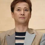 【悲報】中居正広の性加害、何したか本日正午に文春砲で明らかになる模様