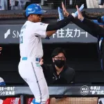 エスコン、報徳学園の魔曲が鳴り響く　スタンド大盛り上がり
