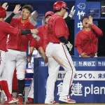 カープ末包9号2ラン＆猛打賞！モンテロ2戦連発5号2ラン！坂倉2打点！奨成1打点！大瀬良5失点も13安打8得点の大量援護で5勝目！【広島8-5DeNA/試合結果】