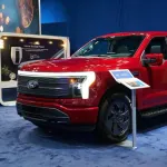 ドナルド・トランプ「日本の道を美しいフォード車が埋め尽くす事になるだろう。」
