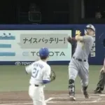 佐藤輝明、29号ソロホームランwwwwwwwwwwwwww