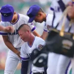 【甲子園】金足農・吉田大輝が泣き崩れる…　5回途中から登板も2年連続初戦敗退　“兄超え”ならず  [冬月記者★]