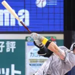 キャベッジ（巨）.256 13本 41打点 OPS.765　←これ来年契約延長は無理やろ？