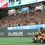 【野球】インバウンド客が埋める東京ドーム巨人戦　球界再編から20年、NPBが学んだ“負けても儲かる”仕組み作り