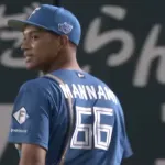 日ハム・万波中正がライトゴロ達成　鷹・海野は天仰ぎ悔しさあらわ…爆肩に球場騒然