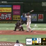 【ソフトバンク対日本ハム17回戦】ソフトバンク・ダウンズ、日本ハム・加藤から第４号２ランホームラン！リードを３点に広げる！！！！！！！！！！！！！！