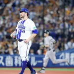 【DeNA】６回途中３失点ケイは怒りの降板　２位巨人と2.5差、５勝12敗１分けで勝ち越し消滅