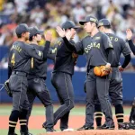 阪神・石井３８戦連続０封　「雲の上の存在」憧れ球児監督に並んだ　日本記録あと１「次、取られそうで怖い」