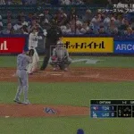 大谷翔平、第三打席でマルチ安打となるツーベースヒット！！！！！！！！！！