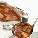 カレーに使う肉の部位教えてちな牛肉は高いから無しで