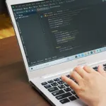 【急募】プログラミングに詳しいやつ来てくれないか?wwwwwwwwwwwwwwww