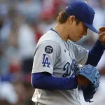 大乱調の山本由伸、大リーグ自己ワースト6失点、5回途中で降板、11勝目ならず　5四球も自己ワースト