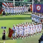 甲子園から去る広陵高校野球部が乗ったバス内の空気