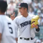 【高校野球】2回戦 横浜 5-1 綾羽 春夏連覇へ 横浜高校が3回戦進出