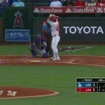 大谷翔平　トラウトを見逃し三振に仕留める！直球勝負から最後は鮮やかスイーパー　三者凡退の立ち上がり