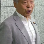 鈴木宗男「ルールを守らずカップラーメン食べた生徒も見逃すな、なぜなら民主主義だからだ