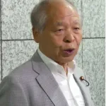 【悲報】鈴木宗男「ルールを守らずカップラーメン食べた生徒も見逃すな、なぜなら民主主義だからだ」