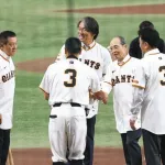 巨人「長嶋茂雄の追悼試合だから松井と王と原と由伸呼びました。」