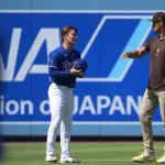 ダルビッシュ（39）に挨拶に行く山本由伸（26）と佐々木朗希（23）