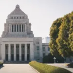 【悲報】日本政府「40代の資産の中央値は200万」←いやありえんやろこんなの…