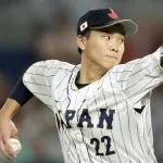 湯浅京己、登録抹消