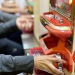 【悲報】ワイ、パチンコで5万負け無言の帰宅ｗｗｗｗｗｗｗｗｗｗｗｗｗｗｗｗ